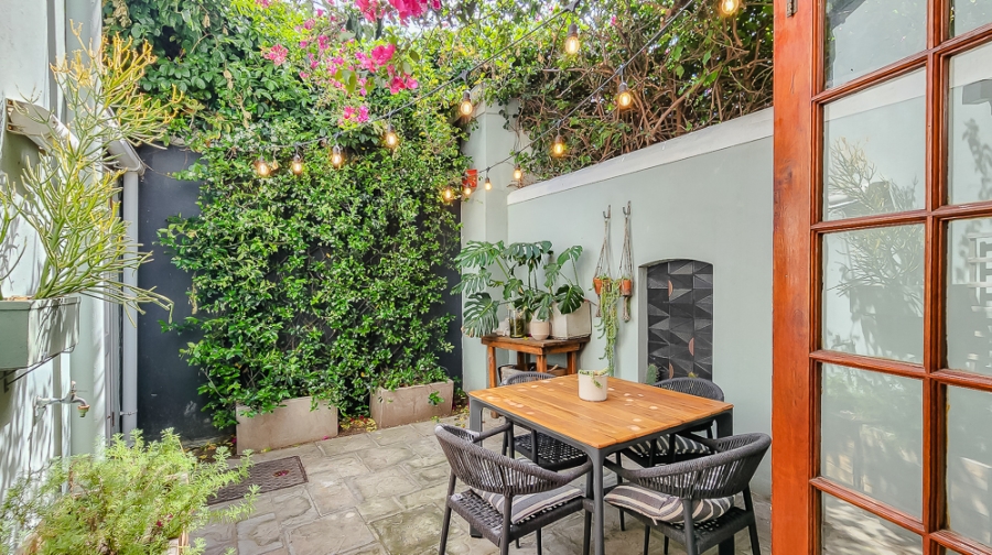 2 Bedroom Property for Sale in Mowbray Western Cape